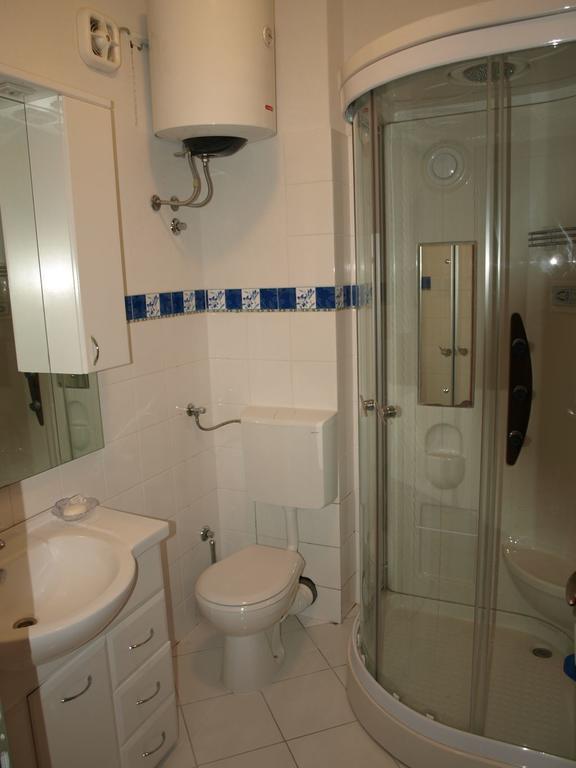 Hill House Marija Apartment Komiza Exterior photo
